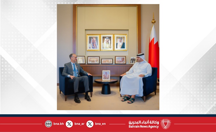 سمو الشيخ عيسى بن سلمان بن حمد آل خليفة يستقبل سفير الولايات المتحدة الأمريكية لدى مملكة البحرين