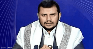 الحوثي يعلق على ضربة “الوزراء” ويتوعد إسرائيل بهجمات متصاعدة