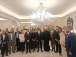 نائب أميركي يلتقي الرئيس السوري أحمد الشرع في دمشق