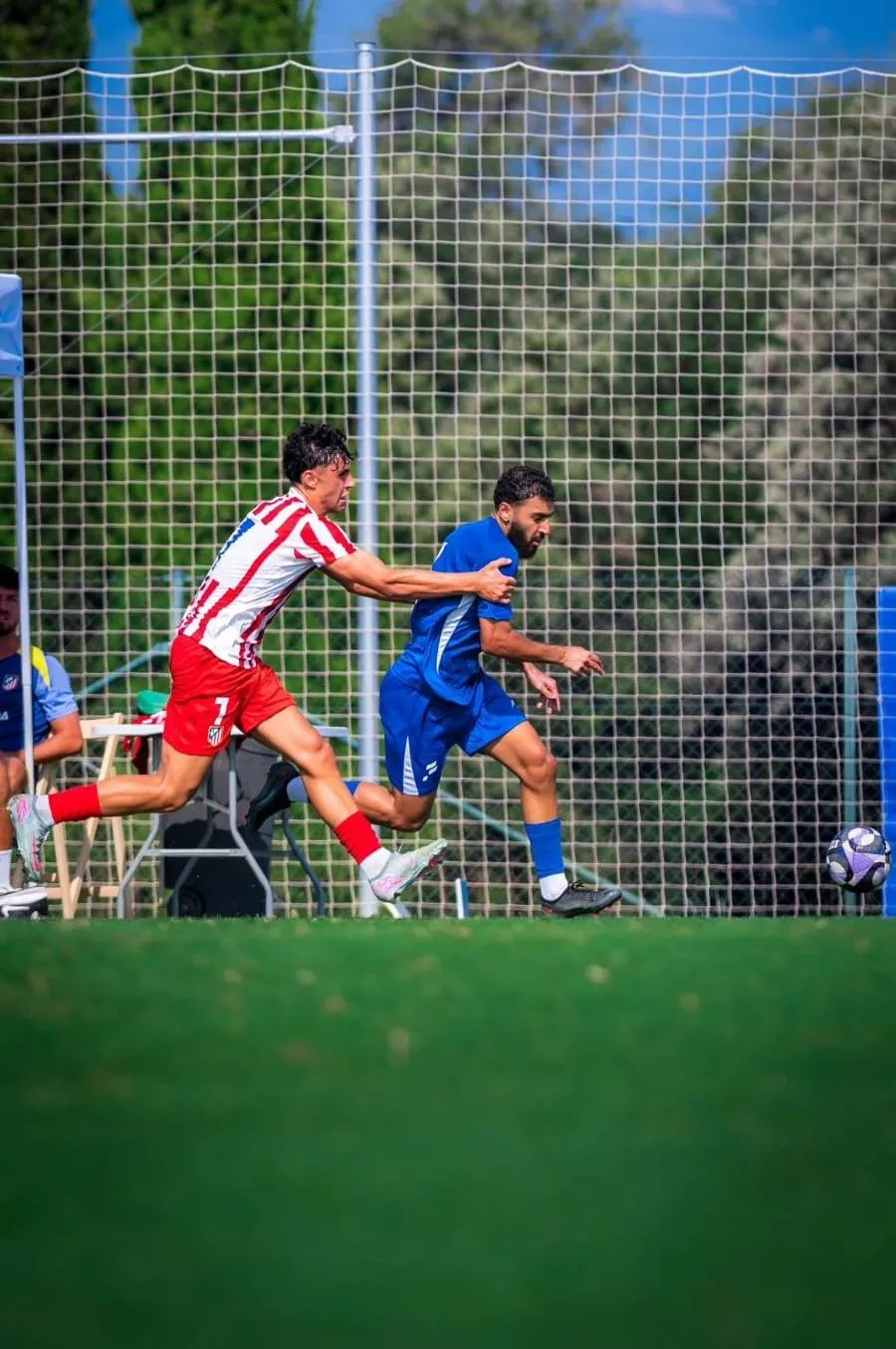 ملايين صفقة الجليدان تنهي أزمة التسجيل في الفتح