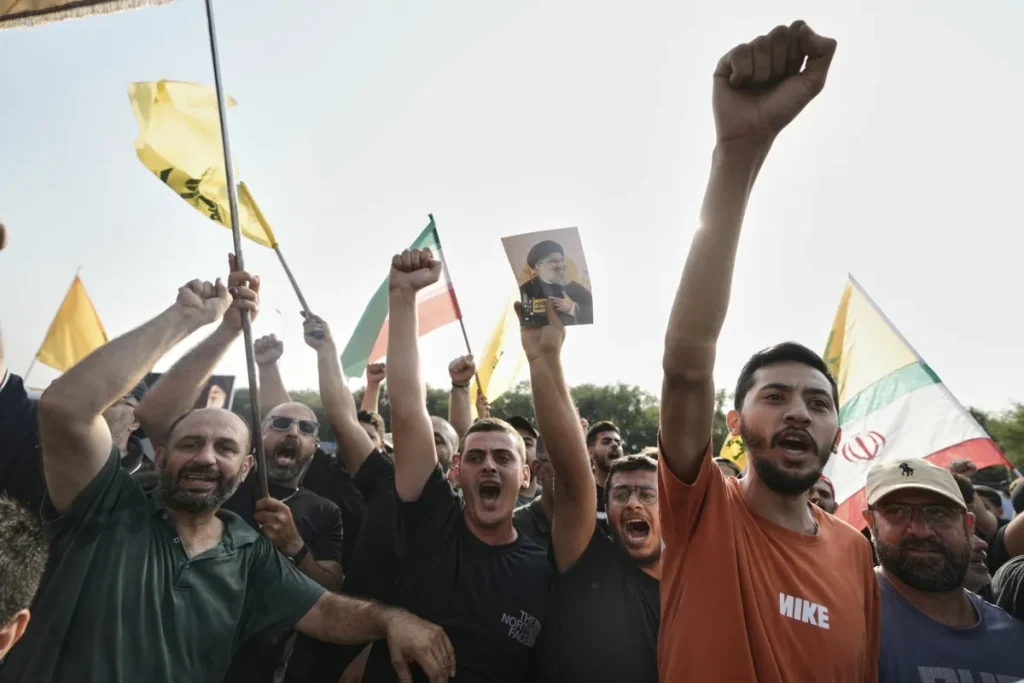 لبنان: الردود على “حزب الله” تتوالى: التلويح بالحرب الأهلية مرفوض ومستهجن