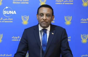 رئيس الوزراء السوداني يؤكّد الحوار الوطني “الذي لا يستثني أحداً”
