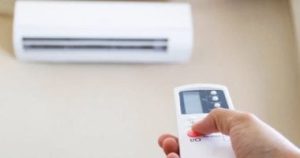 التعرض للتكييف قد يسبب جفاف بشرتك ومتاعب جيوبك الأنفية.. كيف تحمي نفسك