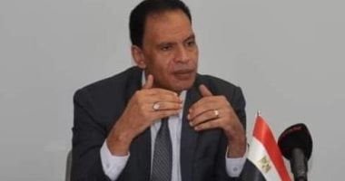 نقابة العاملين بالتعليم والبحث العلمي تدعو لتعزيز دور النقابات في دعم الدولة