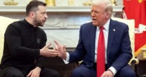 بولوتيكو: الرئيس الفنلندي قد يحضر اجتماع ترامب مع زيلينسكي