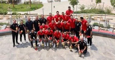 بعثة فريق رجال يد الأهلي تتوجه إلى البوسنة والهرسك للمشاركة في بطولة دولية