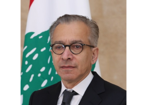 وزير الاقتصاد اللبناني لـ “الشرق”: قطر تدعم المنتجين اللبنانيين