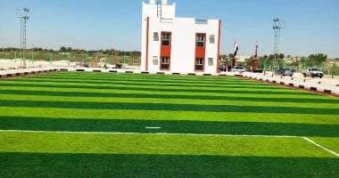 إنهاء 70% من مشروعات حياة كريمة فى أسوان.. المحافظ: نجاح المبادرة مرهون بالتلاحم والتكاتف.. المشاركة المجتمعية كلمة السر فى إنهاء المشروعات.. وأهالى قرية إقليت يطالبون برصف الطريق الرئيسى.. صور – اليوم السابع