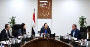 رئيس الوزراء يناقش زيادة الاعتمادات المالية المخصصة لصيانة المنشآت الحكومية – اليوم السابع
