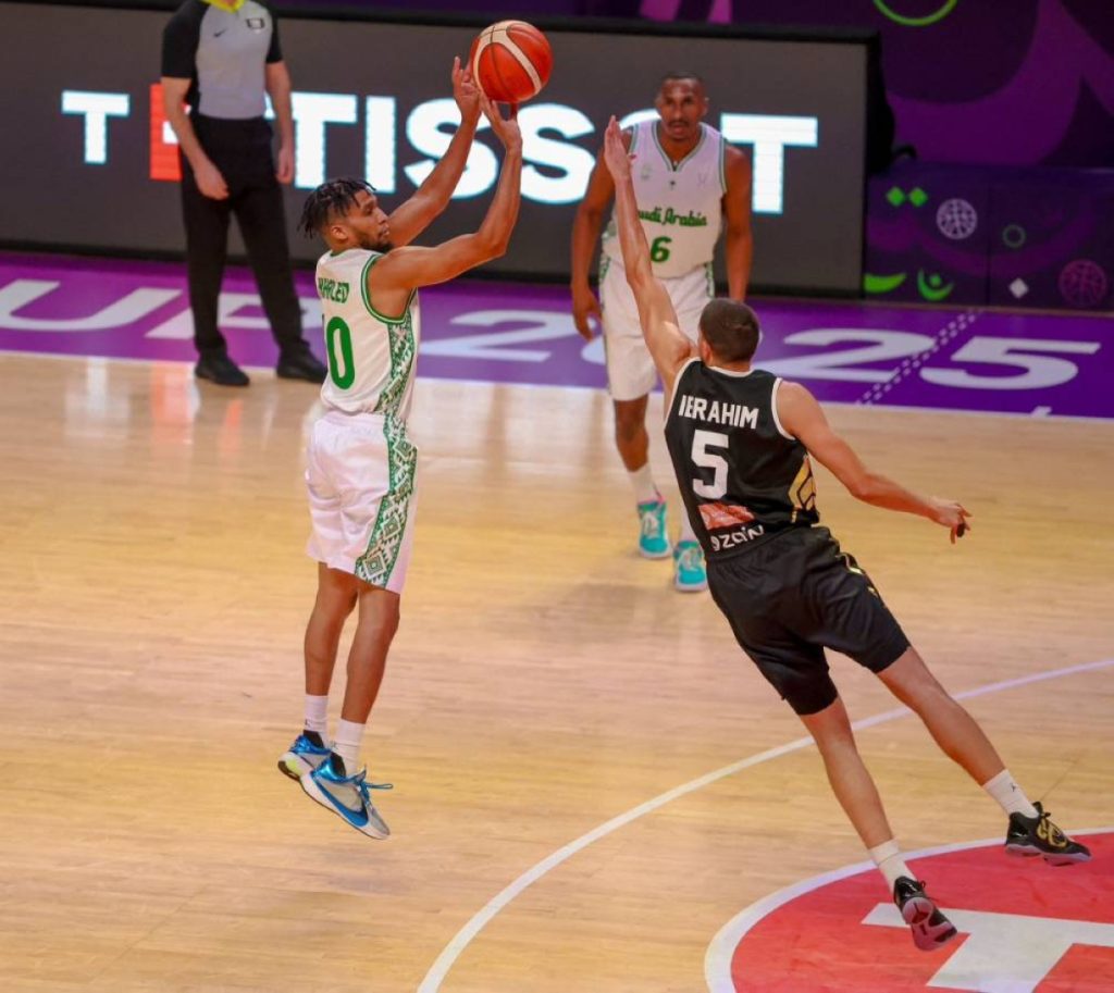 خالد عبدالجبار لموقع الاتحاد الآسيوي: فخور بانطلاقة السعودية الكبيرة في كأس آسيا للسلة