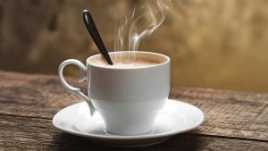 هل الشاي الساخن يهدد سلامتك؟ دراسة تكشف المخاطر
