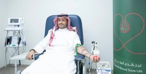 تركي بن محمد بن فهد يشارك في الحملة الوطنية السنوية للتبرع بالدم التي أطلقها ولي العهد