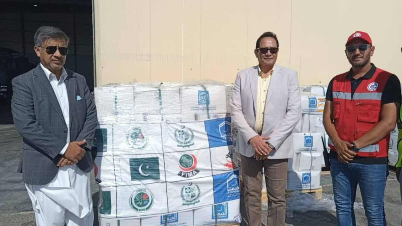 نائب محافظ شمال سيناء يستقبل السفير الباكستاني بالعريش