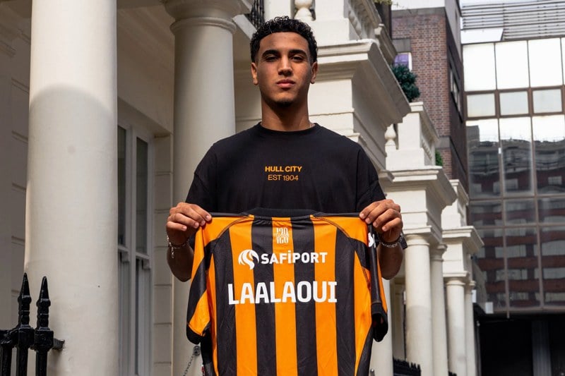 هال سيتي يبحث عن تأهيل العلاوي