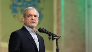 الحرس الثوري ينتقد تصريحات الرئيس الإيراني عن ضرورة التفاوض لتجنب تعرّض إيران للهجوم