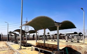 وزير الإسكان يتابع تنفيذ مشروعات بمدينة حدائق العاصمة