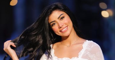 اشتغلت فى حضانة ووالدها رفض التمثيل.. أبرز تصريحات كارولين عزمى – اليوم السابع