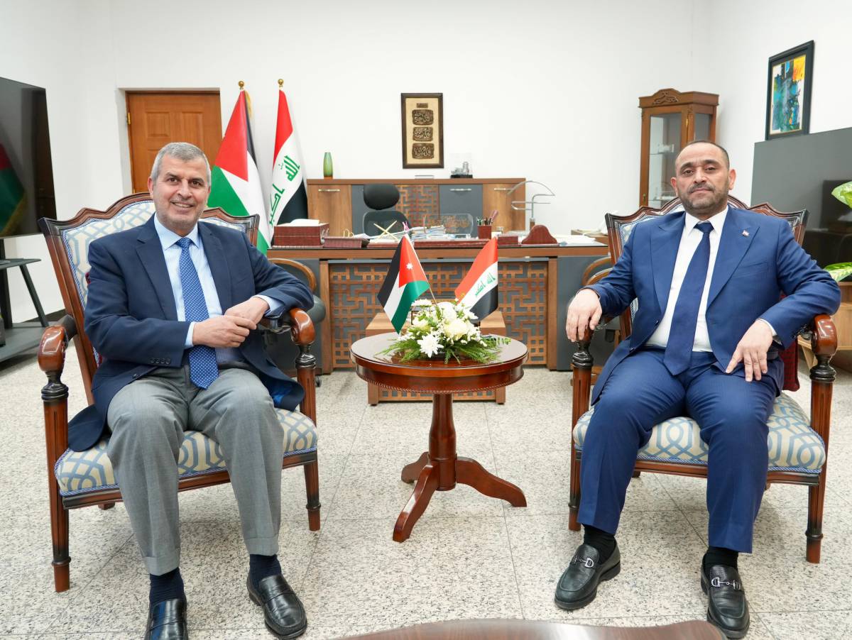 بغداد تستعرض خطط الربط الثلاثي للطاقة مع عمان والقاهرة