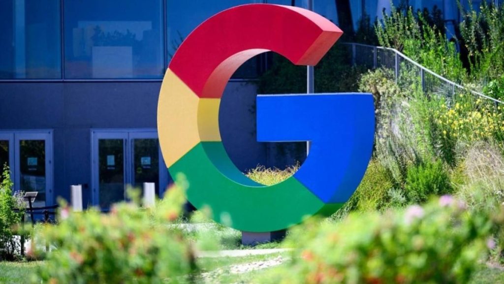 “قوقل” تتجنب حكماً قضائياً بتقسيمها