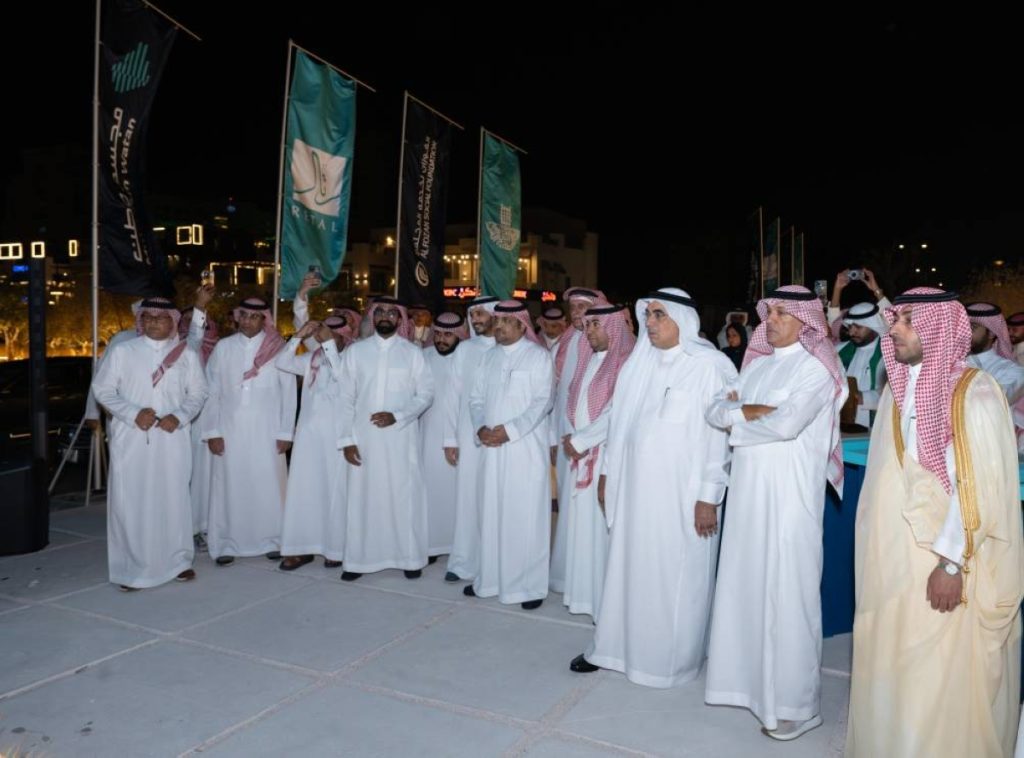 أمين الشرقية يدشّن “وحدة وطن” في الخبر