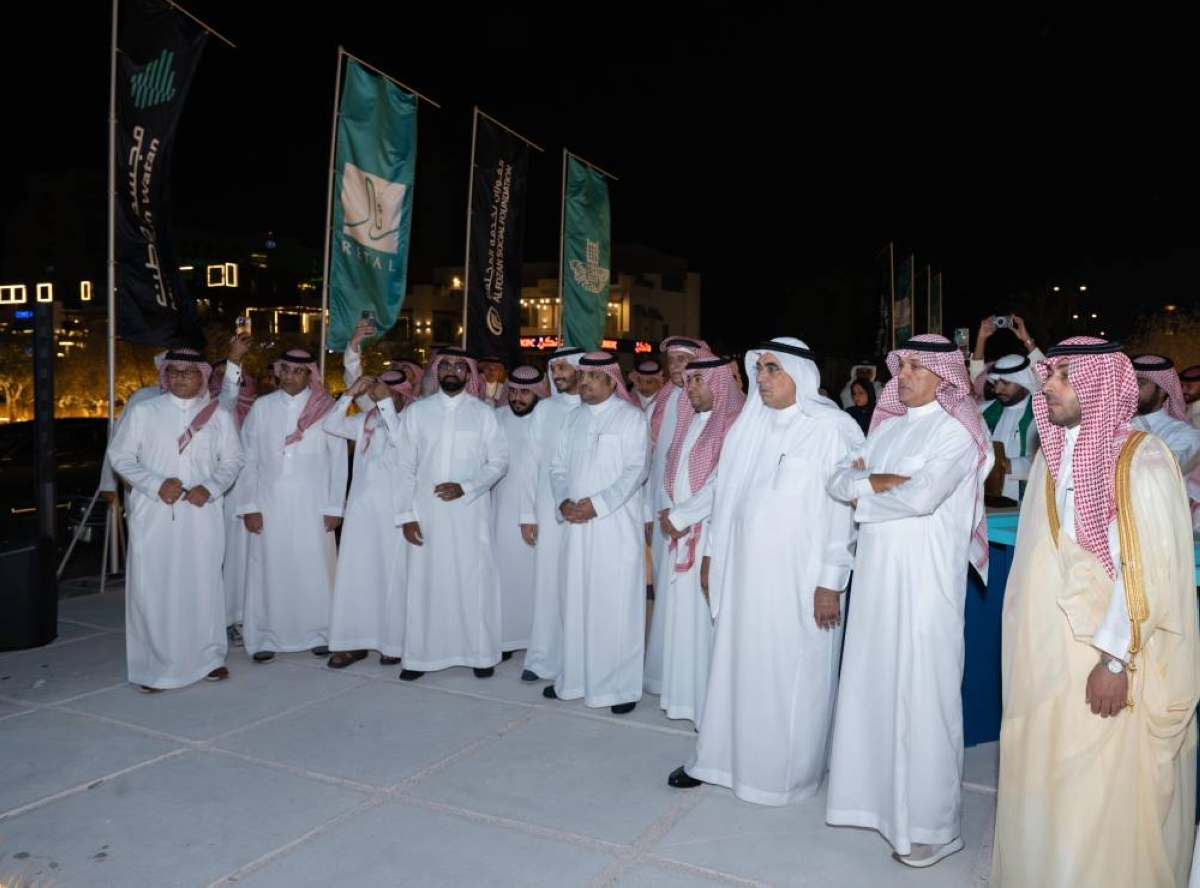 أمين الشرقية يدشّن “وحدة وطن” في الخبر