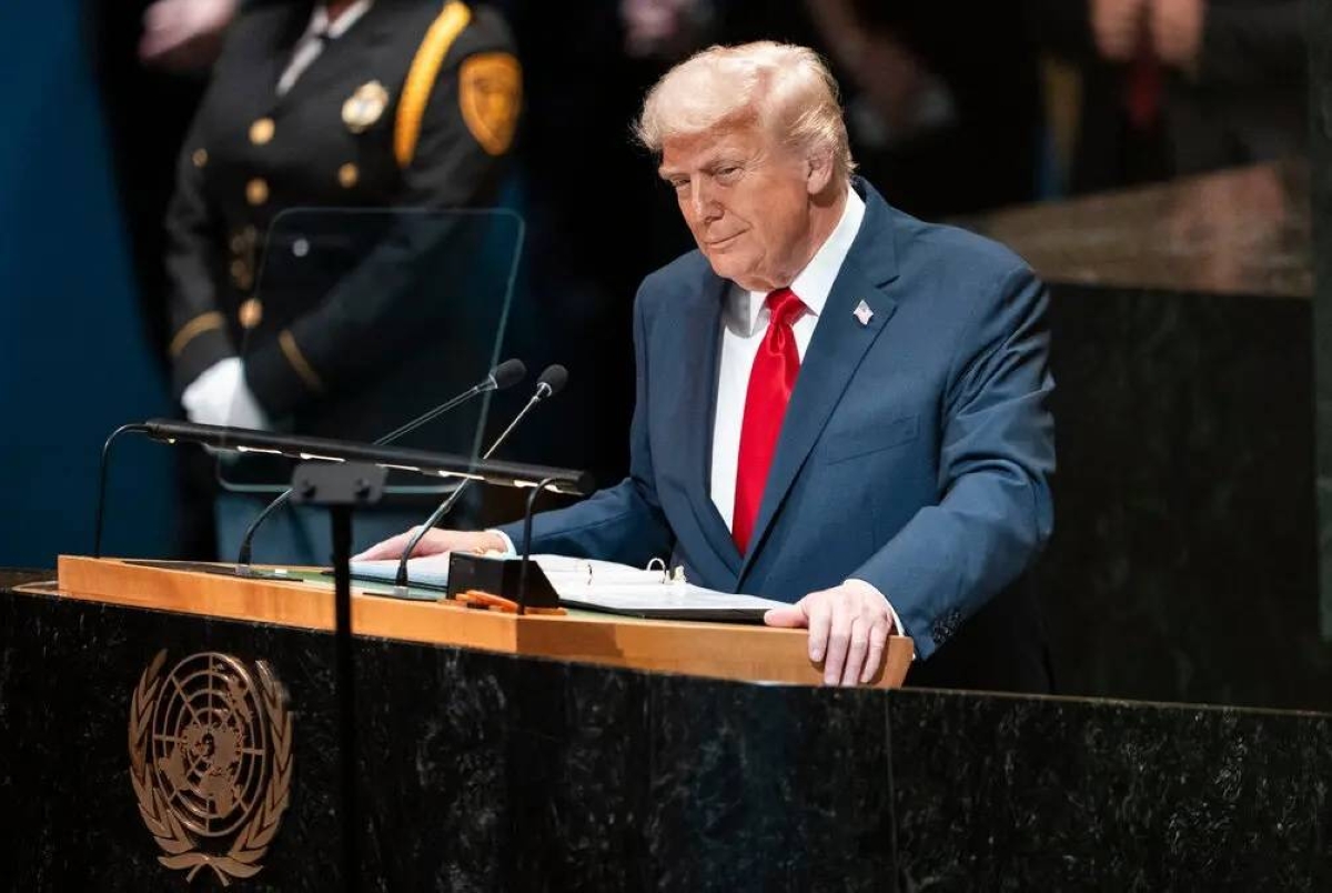 تصعيد في شيكاغو.. ترمب يتحدى الديمقراطيين بإرسال 100 جندي لمكافحة الجريمة