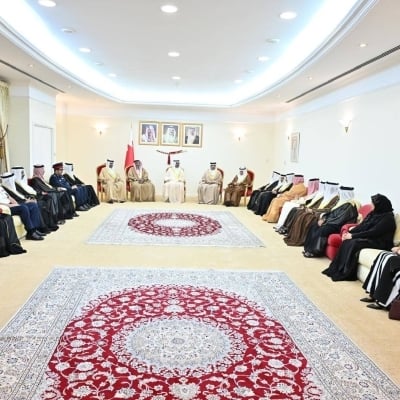 محافظ الجنوبية: يؤكد ترسيخ نهج التواصل الدائم مع الأهالي وتوفير أفضل الخدمات – الوطن