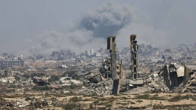 غارات إسرائيل على غزة لم تهدأ.. والدبابات تتقدم – الوطن