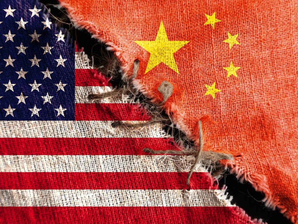 الصين تتوعد برد “ضروري” بعد توسيع أميركا قائمتها السوداء للصادرات