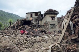 Deuxième tremblement de terre frappe l'Afghanistan, le terrain complique les efforts de secours