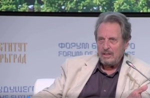 “لؤلؤة نظيفة”.. والد إيلون ماسك يروي كيف تحدى تحذيرات ابنه وملكية أوروبية لزيارة موسكو