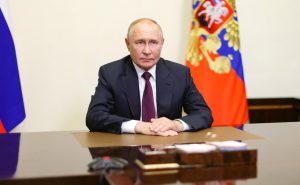 بوتين يوجه رسالة تهنئة للشعب الروسي بذكرى إعادة توحيد المناطق الجديدة