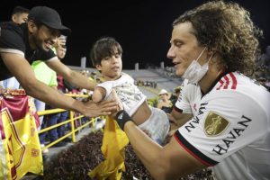 David Luiz en difficulté à cause d'une menace envers une femme | Journal Al Khaleej