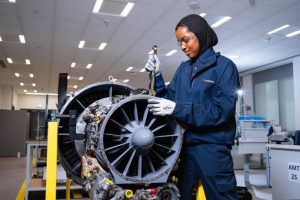 Flydubai ouvre les inscriptions pour son programme de formation des ingénieurs de maintenance aéronautique