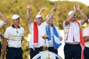 انتقاد بطل كأس ريدر للغولف بسبب زوجته | صحيفة الخليج