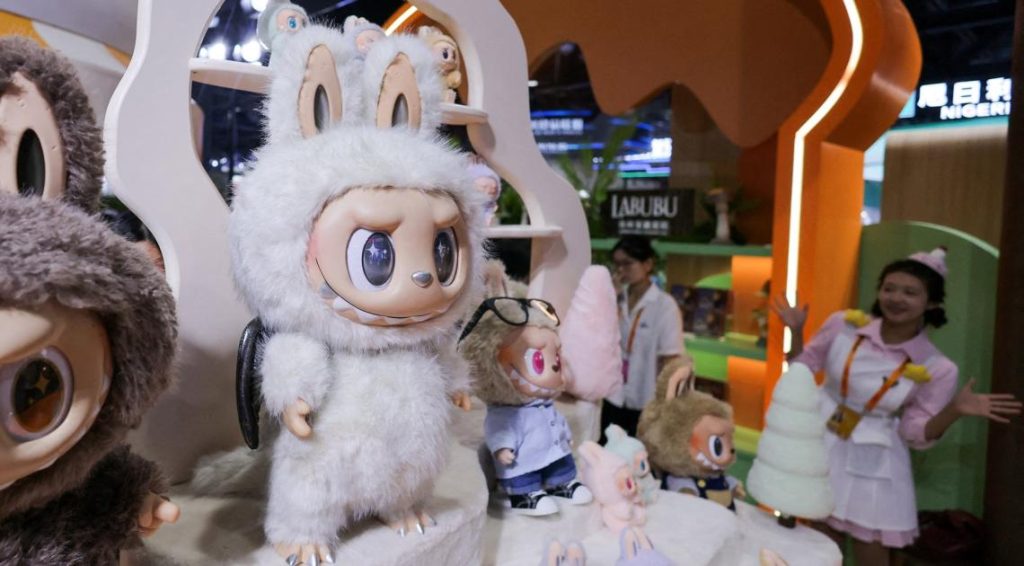 بوب مارت تراهن على نجاح لابوبو الهائل لتطوير مدن ترفيهية