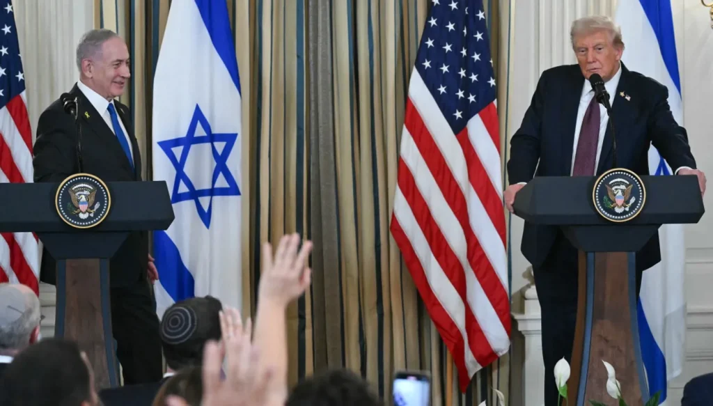 ‘أكسيوس’ يكشف: نتنياهو يفرض شروطاً ‘تجمّد’ الانسحاب الإسرائيلي من غزة