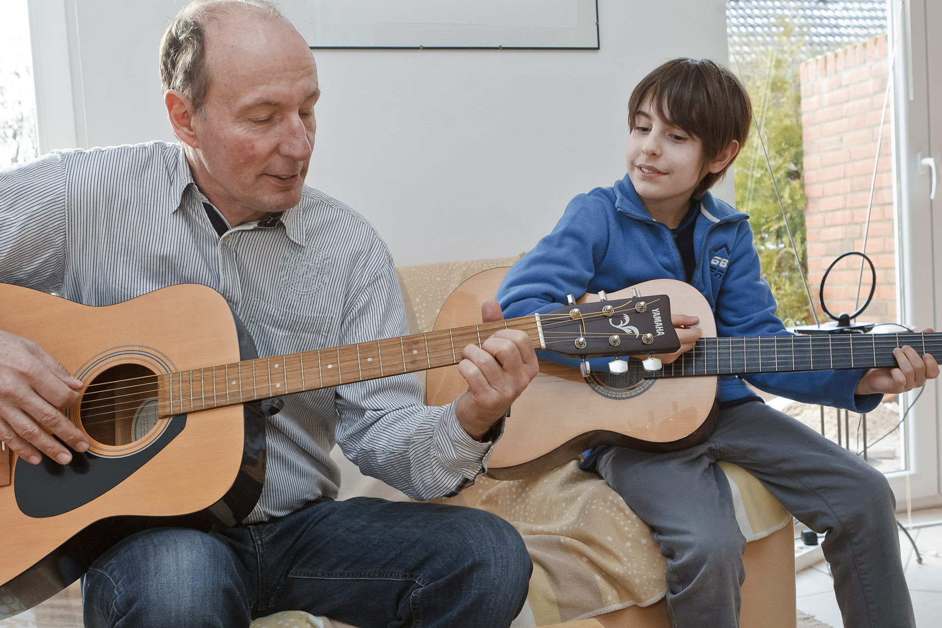 Jouer de la musique à un âge avancé renforce la santé cérébrale