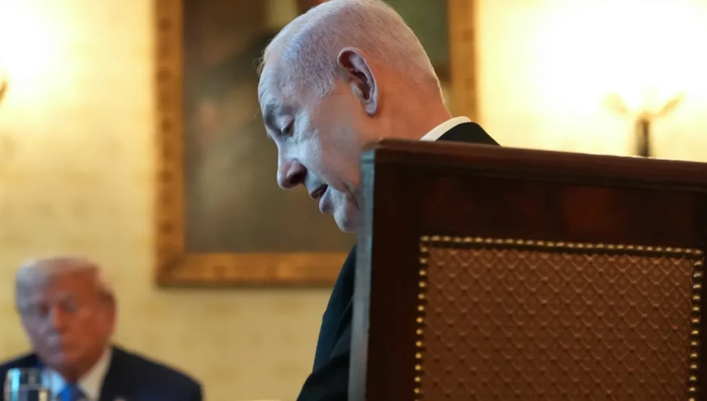 إكسيوس: نتنياهو اتصل من البيت الأبيض برئيس وزراء قطر معتذراً عن الهجوم على الدوحة