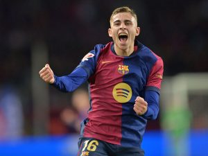 وصفه ديكو بـ”السخيف”.. تفاصيل عرض تشلسي الوحيد لضم فيرمين من برشلونة