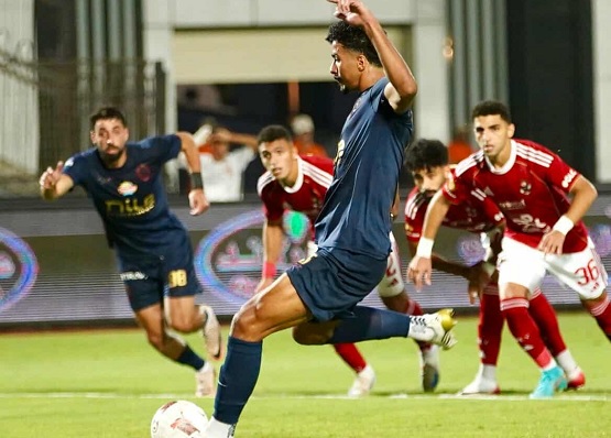 عبدالمجيد يتقدم للزمالك على الأهلي في شوط أول مثير للقمة 131