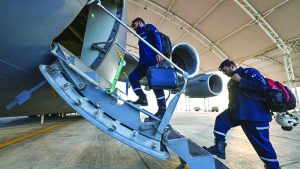 Les équipes de la "Commande des opérations conjointes" et du "Secours et Sauvetage émirati" partent pour l'Afghanistan