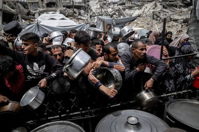 بريطانيا: منع إسرائيل دخول الغذاء والعلاج إلى غزة عار أخلاقي