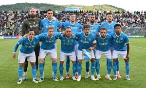 التشكيل الرسمي لقمة ميلان ونابولي في الدوري الإيطالي