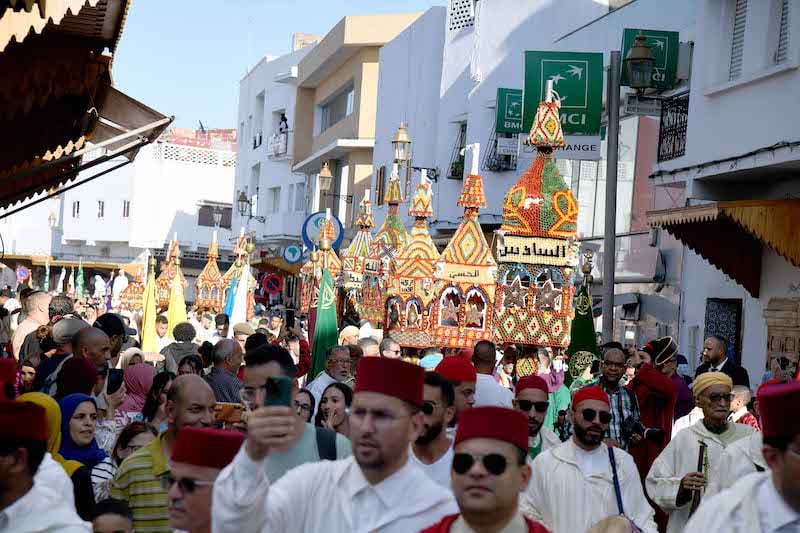سلا العتيقة تواصل 500 سنة من الاحتفاء بـ”المولد النبوي” عبر موكب الشموع