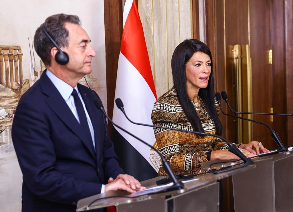 المشاط: الأداء الاقتصادي يشير للتحول الهيكلي في مكونات النمو اعتمادا على قطاعات الاقتصاد الحقيقي