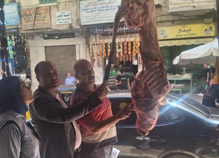 ضبط جزار وصاحب ماركت في الإسكندرية لقيامهما بالغش التجاري – بوابة الأهرام