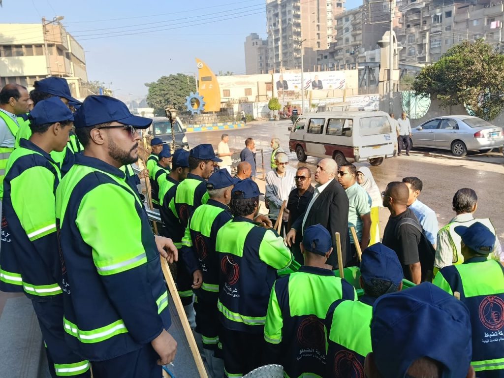 بدء تشغيل شركة النظافة الجديدة بمدينة ميت غمر| صور – بوابة الأهرام