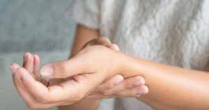 Les experts en nutrition identifient les meilleurs aliments pour la santé des articulations et la prévention des inflammations