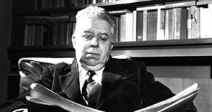 أوجينيو مونتالى شاعر إيطالى حقق نجاحا تدريجيا وحصد نوبل فى الأدب